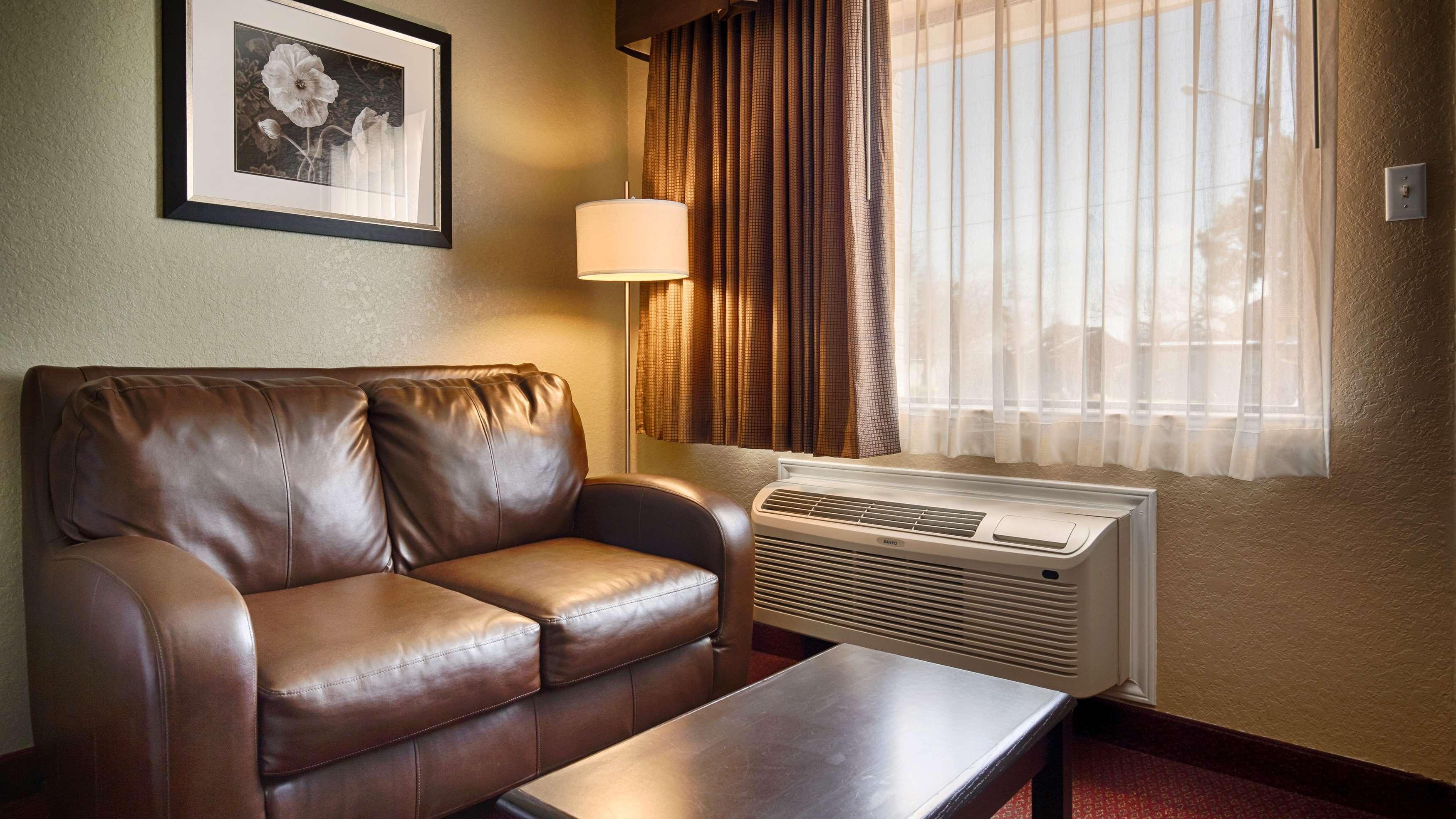 Surestay Hotel By Best Western Floresville Eksteriør billede