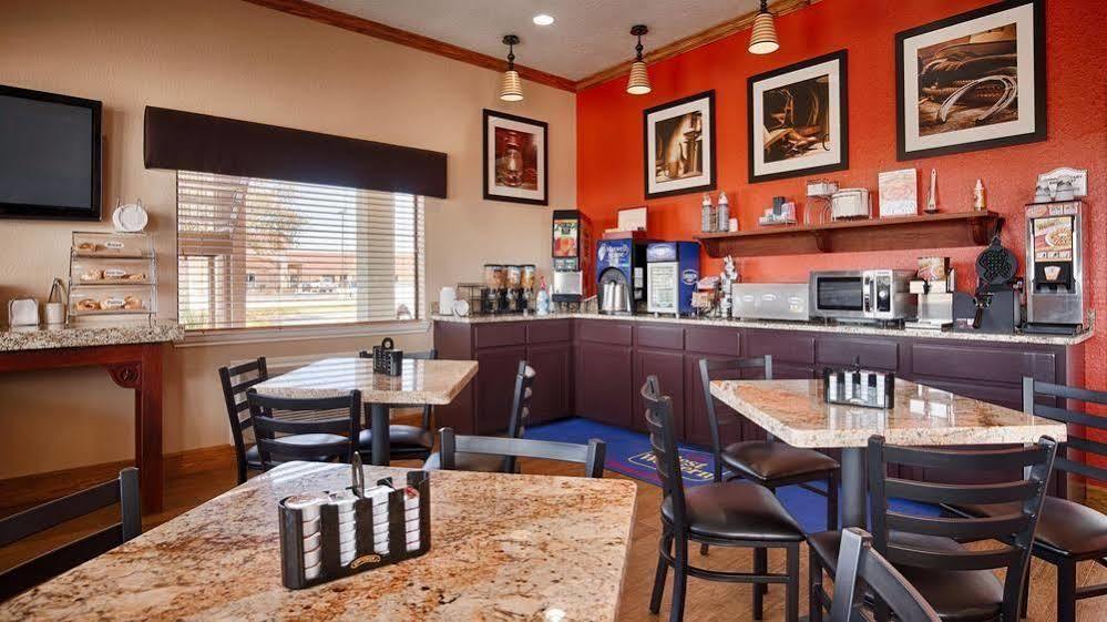 Surestay Hotel By Best Western Floresville Eksteriør billede